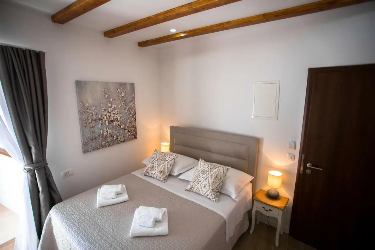 Katriga Luxury Studio, 4**** Old Town Apartment Split