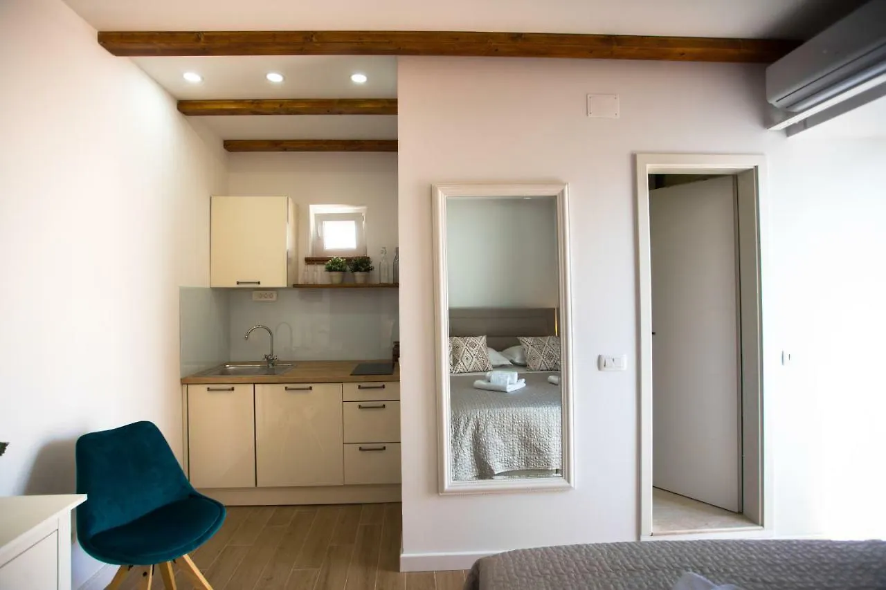 Katriga Luxury Studio, 4**** Old Town Apartment Split 0*,